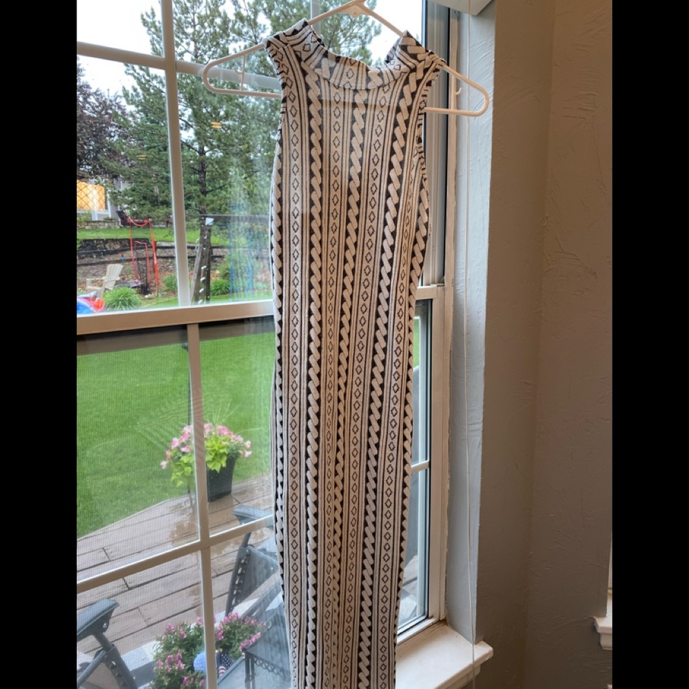 Women’s sleeveless dress